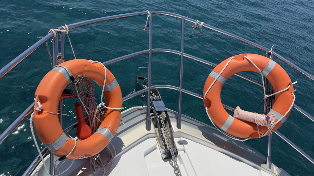 Yacht safety equipment and lifebuoys