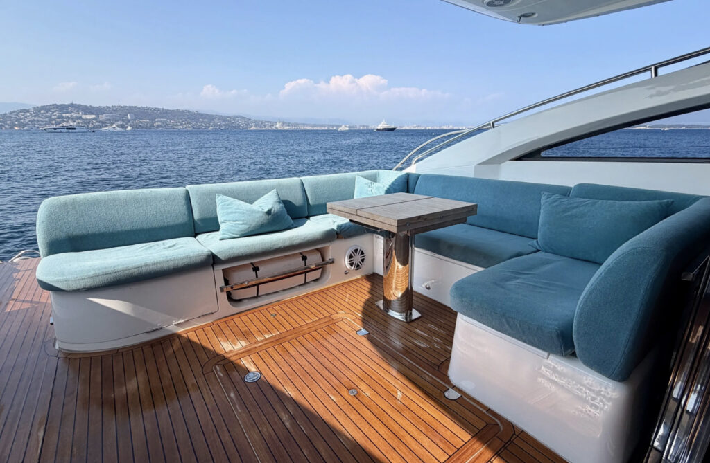 Princess V62 flybridge seating and dining area